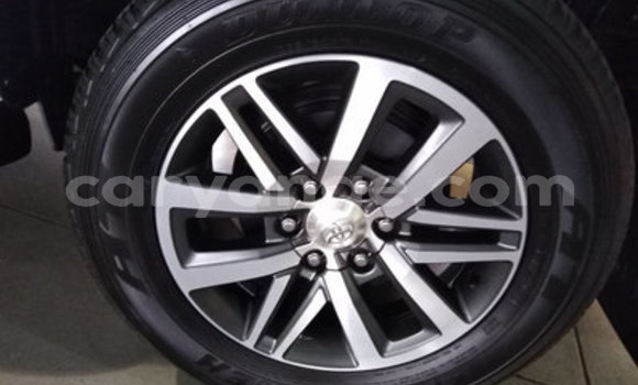 Acheter Occasion Voiture Toyota Hilux Blanc à Khorixas, Kunene Acheter Occasion Voiture Toyota Hilux Blanc à Khorixas, Kunene