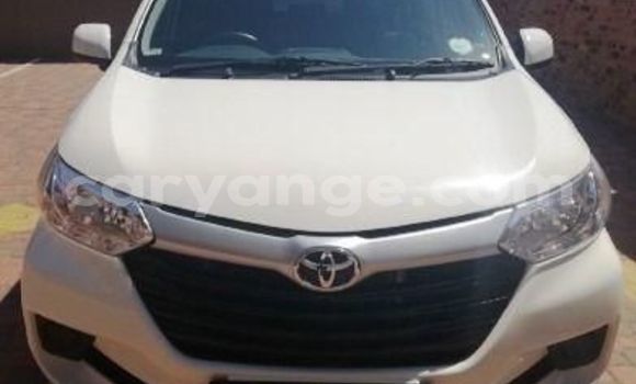 Acheter Occasion Voiture Toyota Avanza Blanc à Grootfontein, Namibie Acheter Occasion Voiture Toyota Avanza Blanc à Grootfontein, Namibie