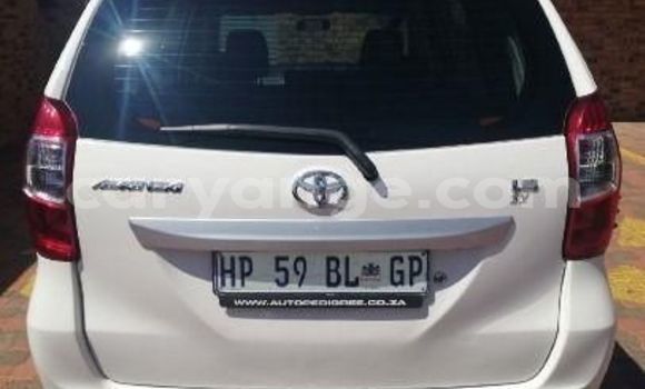 Acheter Occasion Voiture Toyota Avanza Blanc à Grootfontein, Namibie Acheter Occasion Voiture Toyota Avanza Blanc à Grootfontein, Namibie