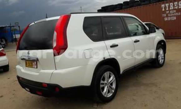 Buy Used Nissan X–Trail White Car in Windhoek in Namibia Buy Used Nissan X–Trail White Car in Windhoek in Namibia