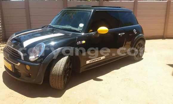 Buy Used Mini Cooper Black Car in Windhoek in Namibia