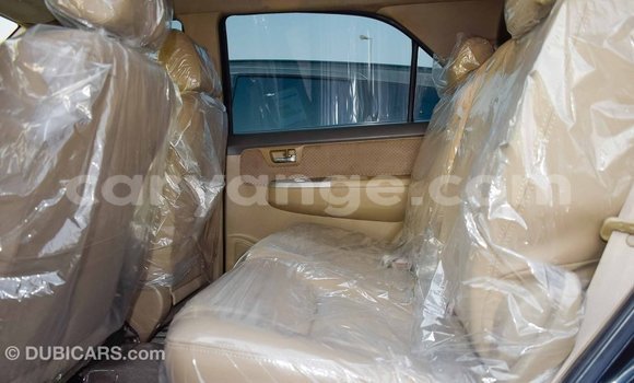 Acheter Import Voiture Toyota Fortuner Noir à Import - Dubai, Namibie Acheter Import Voiture Toyota Fortuner Noir à Import - Dubai, Namibie