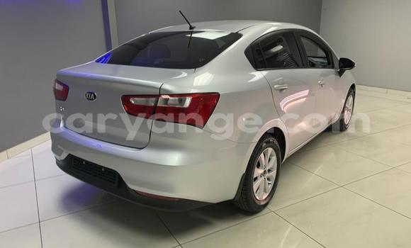 Acheter Occasion Voiture Kia Rio Gris à Windhoek, Namibie Acheter Occasion Voiture Kia Rio Gris à Windhoek, Namibie