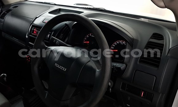Buy Used Isuzu KB White Car in Karasburg in Karas Buy Used Isuzu KB White Car in Karasburg in Karas