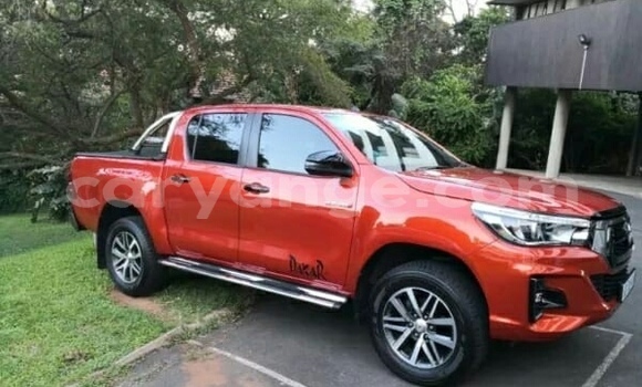 Buy Used Toyota Hilux White Car in Gobabis in Omaheke Buy Used Toyota Hilux White Car in Gobabis in Omaheke