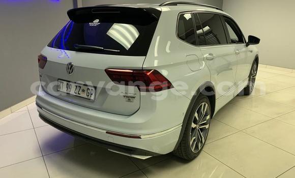 Acheter Occasion Voiture Volkswagen Tiguan Blanc à Karibib, Erongo Acheter Occasion Voiture Volkswagen Tiguan Blanc à Karibib, Erongo