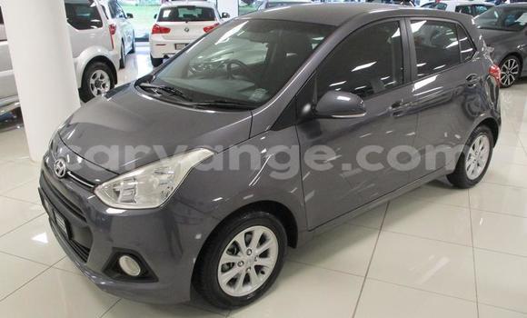 Buy Used Hyundai i10 Silver Car in Windhoek in Namibia Buy Used Hyundai i10 Silver Car in Windhoek in Namibia