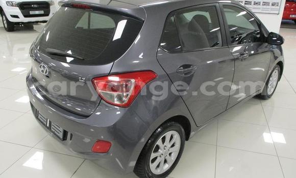 Buy Used Hyundai i10 Silver Car in Windhoek in Namibia Buy Used Hyundai i10 Silver Car in Windhoek in Namibia
