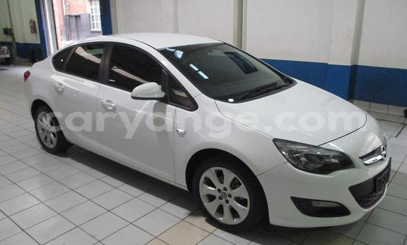Buy Used Opel Astra White Car in Windhoek in Namibia Buy Used Opel Astra White Car in Windhoek in Namibia