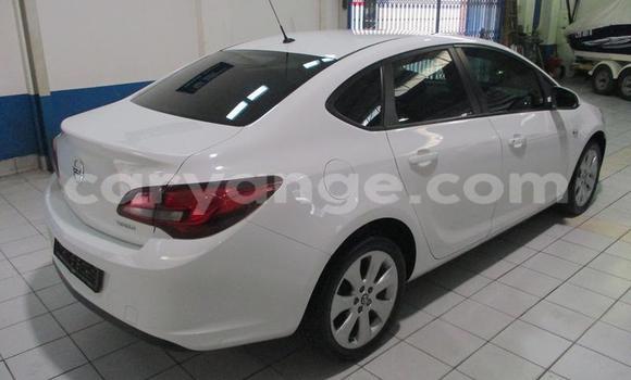 Buy Used Opel Astra White Car in Windhoek in Namibia Buy Used Opel Astra White Car in Windhoek in Namibia