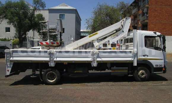 Buy Used Mercedes‒Benz 1317 White Truck in Windhoek in Namibia Buy Used Mercedes‒Benz 1317 White Truck in Windhoek in Namibia