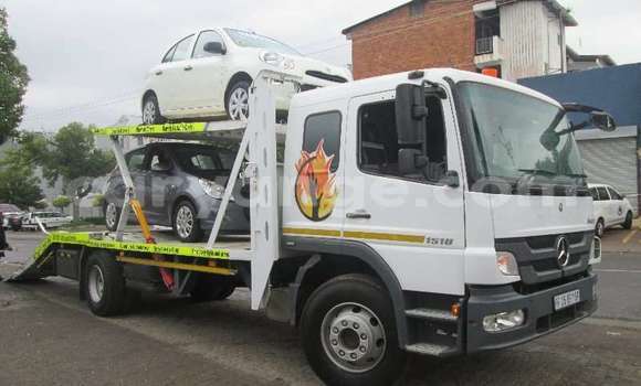 Buy Used Mercedes‒Benz 1317 White Truck in Windhoek in Namibia Buy Used Mercedes‒Benz 1317 White Truck in Windhoek in Namibia