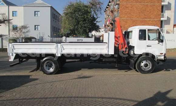 Buy Used Isuzu FTR 850 White Truck in Windhoek in Namibia Buy Used Isuzu FTR 850 White Truck in Windhoek in Namibia