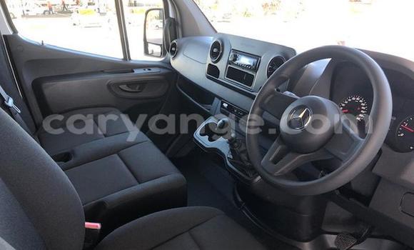 Acheter Occasion Voiture Mercedes-Benz C–Class Blanc à Windhoek, Namibie Acheter Occasion Voiture Mercedes-Benz C–Class Blanc à Windhoek, Namibie