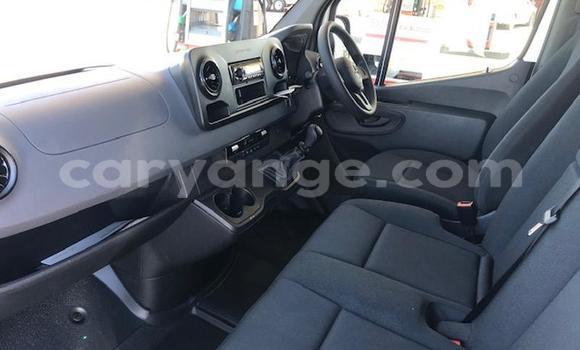 Acheter Occasion Voiture Mercedes-Benz C–Class Blanc à Windhoek, Namibie Acheter Occasion Voiture Mercedes-Benz C–Class Blanc à Windhoek, Namibie