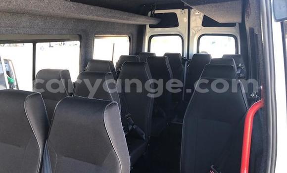 Acheter Occasion Voiture Mercedes-Benz C–Class Blanc à Windhoek, Namibie Acheter Occasion Voiture Mercedes-Benz C–Class Blanc à Windhoek, Namibie