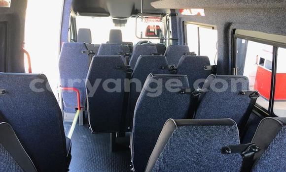 Acheter Occasion Voiture Mercedes-Benz C–Class Blanc à Windhoek, Namibie Acheter Occasion Voiture Mercedes-Benz C–Class Blanc à Windhoek, Namibie