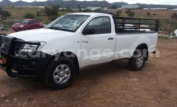 Buy Used Toyota Hilux White Car in Windhoek in Namibia Buy Used Toyota Hilux White Car in Windhoek in Namibia