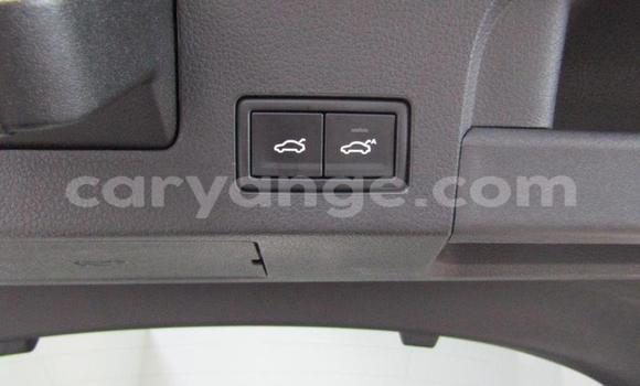 Acheter Occasion Voiture Volkswagen Arteon Blanc à Windhoek, Namibie Acheter Occasion Voiture Volkswagen Arteon Blanc à Windhoek, Namibie