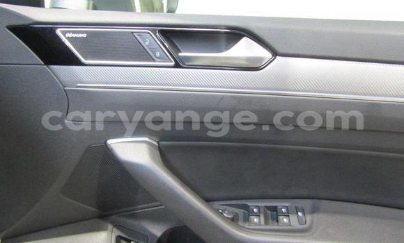 Acheter Occasion Voiture Volkswagen Arteon Blanc à Windhoek, Namibie Acheter Occasion Voiture Volkswagen Arteon Blanc à Windhoek, Namibie