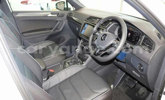 Acheter Occasion Voiture Volkswagen Tiguan Blanc à Windhoek, Namibie Acheter Occasion Voiture Volkswagen Tiguan Blanc à Windhoek, Namibie