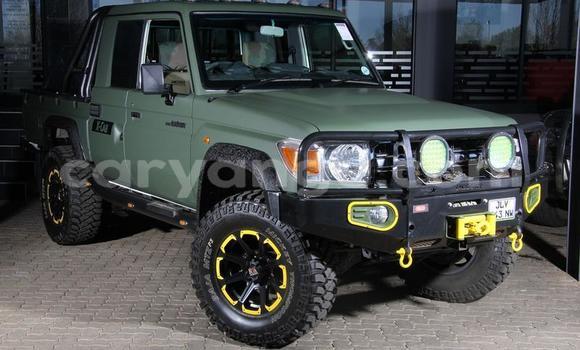Buy Used Toyota Land Cruiser Green Car in Windhoek in Namibia Buy Used Toyota Land Cruiser Green Car in Windhoek in Namibia
