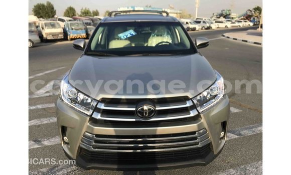 Acheter Import Voiture Toyota Highlander Autre à Import - Dubai, Namibie Acheter Import Voiture Toyota Highlander Autre à Import - Dubai, Namibie