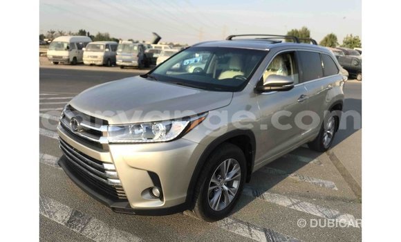 Acheter Import Voiture Toyota Highlander Autre à Import - Dubai, Namibie Acheter Import Voiture Toyota Highlander Autre à Import - Dubai, Namibie