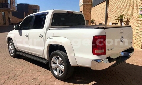 Acheter Occasion Voiture Volkswagen Amarok Blanc à Gobabis, Omaheke Acheter Occasion Voiture Volkswagen Amarok Blanc à Gobabis, Omaheke