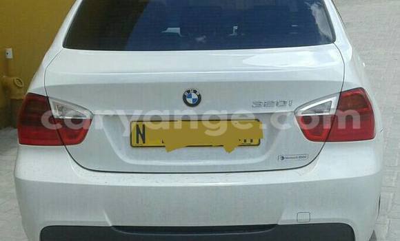 Acheter Occasion Voiture BMW 3–Series Blanc à Windhoek, Namibie Acheter Occasion Voiture BMW 3–Series Blanc à Windhoek, Namibie