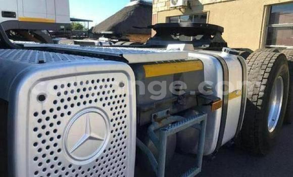 Acheter Occasion Utilitaire Mercedes‒Benz Arocs Blanc à Gobabis, Omaheke Acheter Occasion Utilitaire Mercedes‒Benz Arocs Blanc à Gobabis, Omaheke