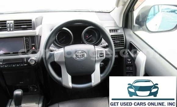 Buy Used Toyota Prado White Car in Windhoek in Namibia Buy Used Toyota Prado White Car in Windhoek in Namibia