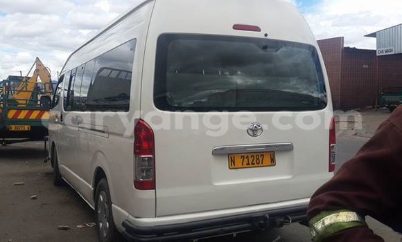 Buy New Toyota 4Runner White Car in Windhoek in Namibia Buy New Toyota 4Runner White Car in Windhoek in Namibia