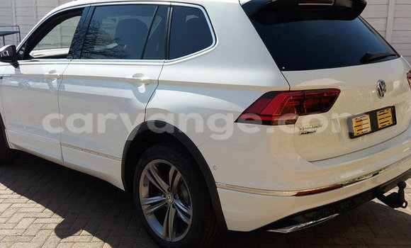Buy Used Volkswagen Tiguan White Car in Katima Mulilo in Caprivi Buy Used Volkswagen Tiguan White Car in Katima Mulilo in Caprivi