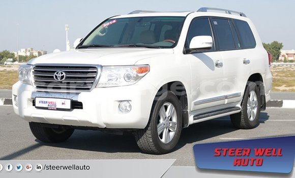 Buy Import Toyota Land Cruiser White Car in Import - Dubai in Namibia Buy Import Toyota Land Cruiser White Car in Import - Dubai in Namibia