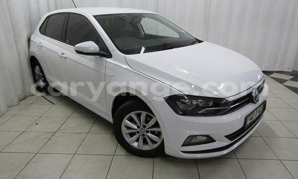 Acheter Occasion Voiture Volkswagen Polo Blanc à Windhoek, Namibie Acheter Occasion Voiture Volkswagen Polo Blanc à Windhoek, Namibie