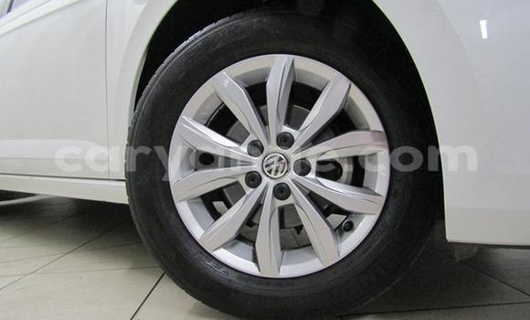 Acheter Occasion Voiture Volkswagen Polo Blanc à Windhoek, Namibie Acheter Occasion Voiture Volkswagen Polo Blanc à Windhoek, Namibie