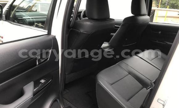 Acheter Occasion Voiture Toyota Hilux Blanc à Henties Bay, Erongo Acheter Occasion Voiture Toyota Hilux Blanc à Henties Bay, Erongo