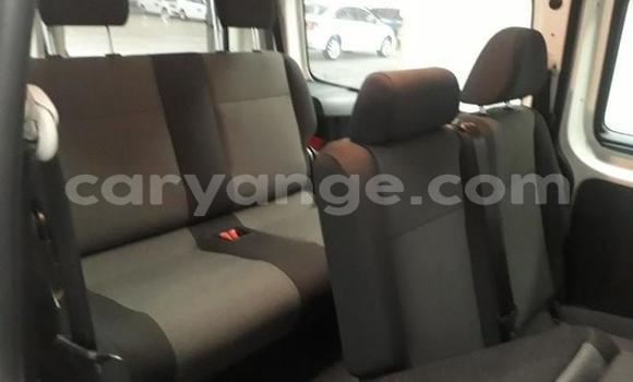 Acheter Occasion Voiture Volkswagen Caddy Blanc à Windhoek, Namibie Acheter Occasion Voiture Volkswagen Caddy Blanc à Windhoek, Namibie