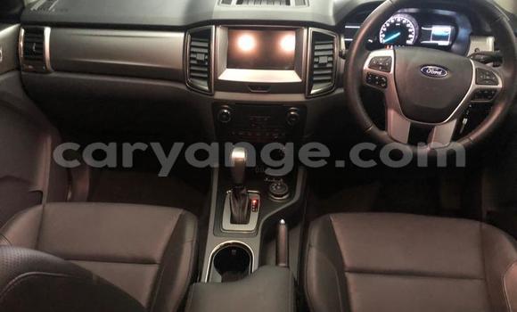 Buy Used Ford Everest White Car in Windhoek in Namibia Buy Used Ford Everest White Car in Windhoek in Namibia