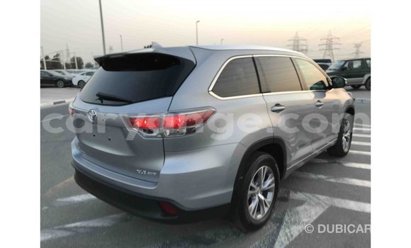 Acheter Import Voiture Toyota Highlander Autre à Import - Dubai, Namibie Acheter Import Voiture Toyota Highlander Autre à Import - Dubai, Namibie