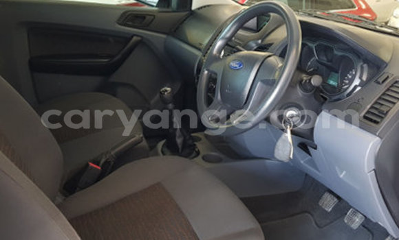 Acheter Occasion Voiture Ford Ranger Blanc à Windhoek, Namibie Acheter Occasion Voiture Ford Ranger Blanc à Windhoek, Namibie