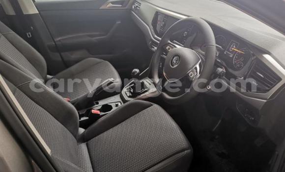 Acheter Occasion Voiture Volkswagen Polo Gris à Windhoek, Namibie Acheter Occasion Voiture Volkswagen Polo Gris à Windhoek, Namibie