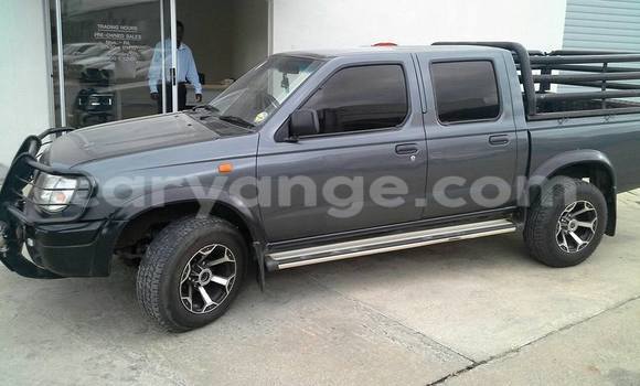 Buy Used Nissan Pickup Black Car in Windhoek in Namibia Buy Used Nissan Pickup Black Car in Windhoek in Namibia