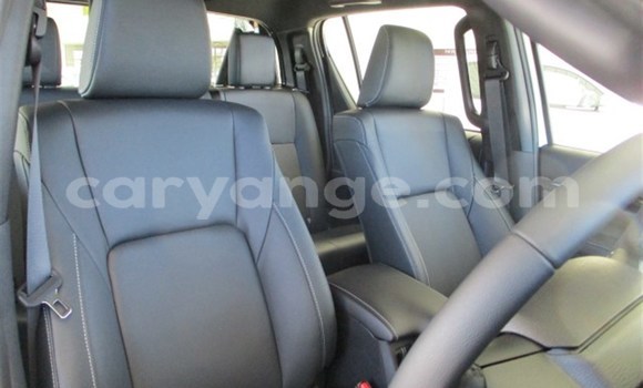 Buy Used Toyota Hilux White Car in Karasburg in Karas Buy Used Toyota Hilux White Car in Karasburg in Karas