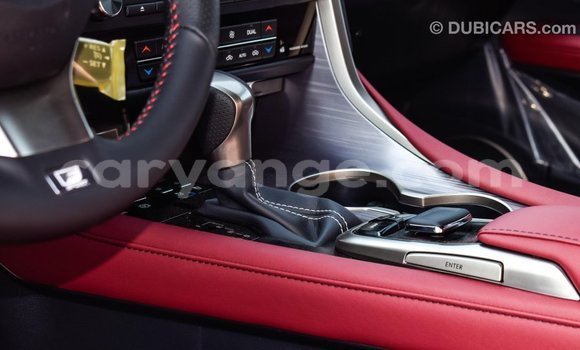 Acheter Import Voiture Lexus RX 300 Blanc à Import - Dubai, Namibie Acheter Import Voiture Lexus RX 300 Blanc à Import - Dubai, Namibie