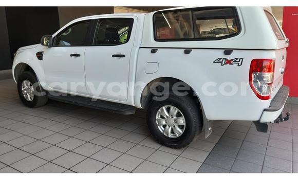 Acheter Occasion Voiture Ford Ranger Blanc à Windhoek, Namibie Acheter Occasion Voiture Ford Ranger Blanc à Windhoek, Namibie
