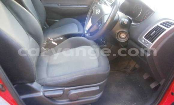 Acheter Occasion Voiture Hyundai I20 Rouge à Windhoek, Namibie Acheter Occasion Voiture Hyundai I20 Rouge à Windhoek, Namibie