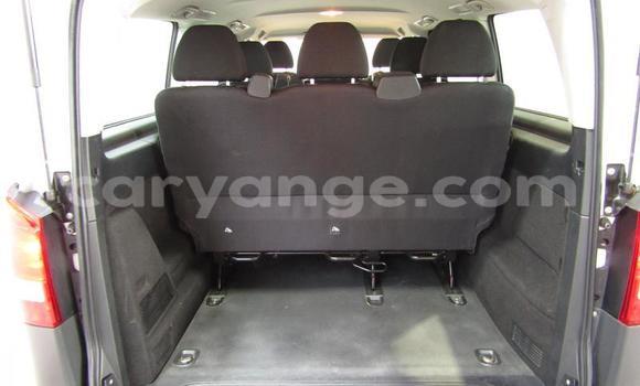 Acheter Occasion Voiture Mercedes-Benz Vito Blanc à Windhoek, Namibie Acheter Occasion Voiture Mercedes-Benz Vito Blanc à Windhoek, Namibie