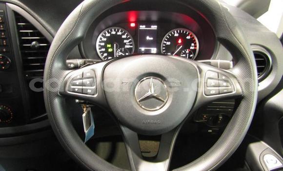 Acheter Occasion Voiture Mercedes-Benz Vito Blanc à Windhoek, Namibie Acheter Occasion Voiture Mercedes-Benz Vito Blanc à Windhoek, Namibie